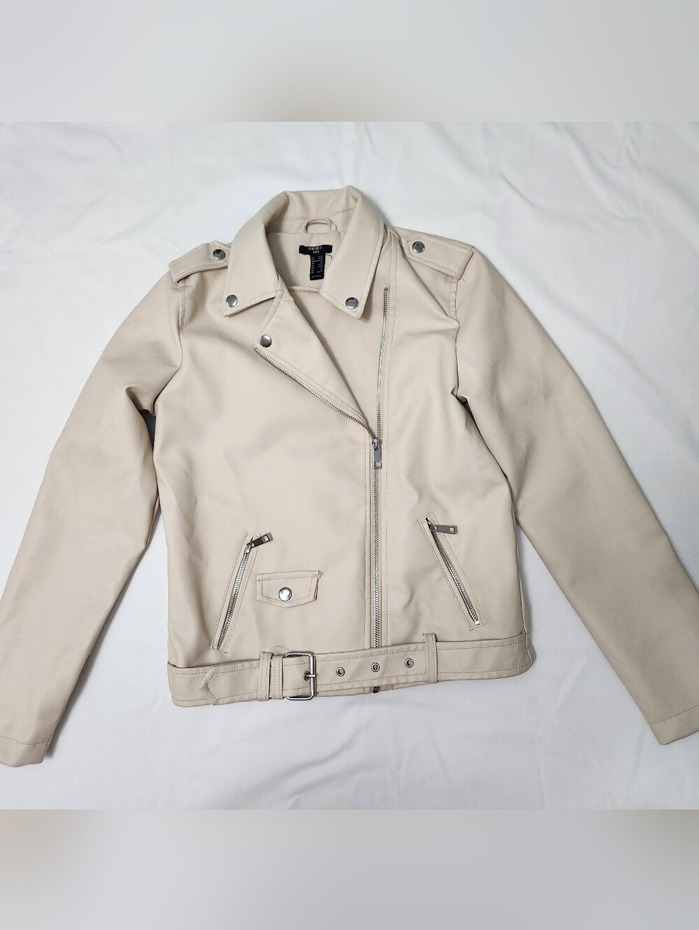 FOREVER 21 KIDS MOTO LEATHER JACKET COLOR BEIGE SIZE US 13/14